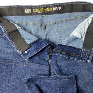 Lee Extreme Motion MVP Jeans Men’s 40×29 • Straight/Taper • Stretch Waistband